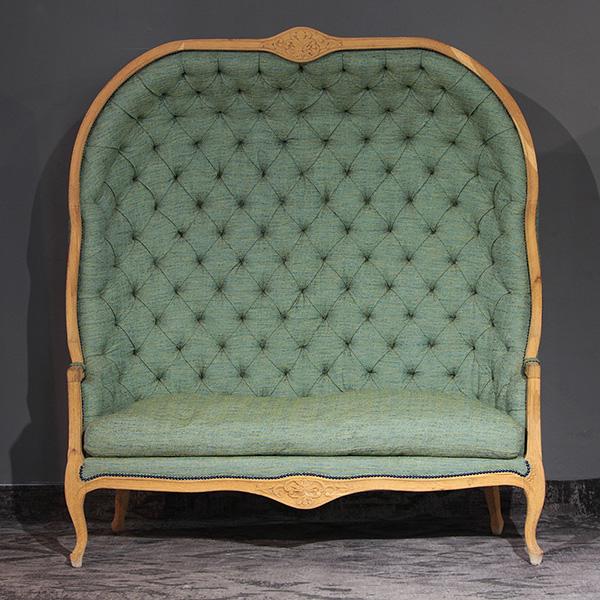 Canopy Sofa CAN01