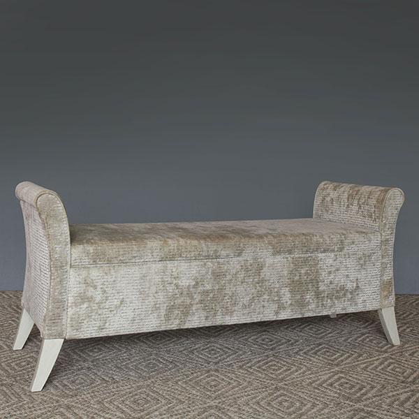 Once off Lid Ottoman OOLO000001